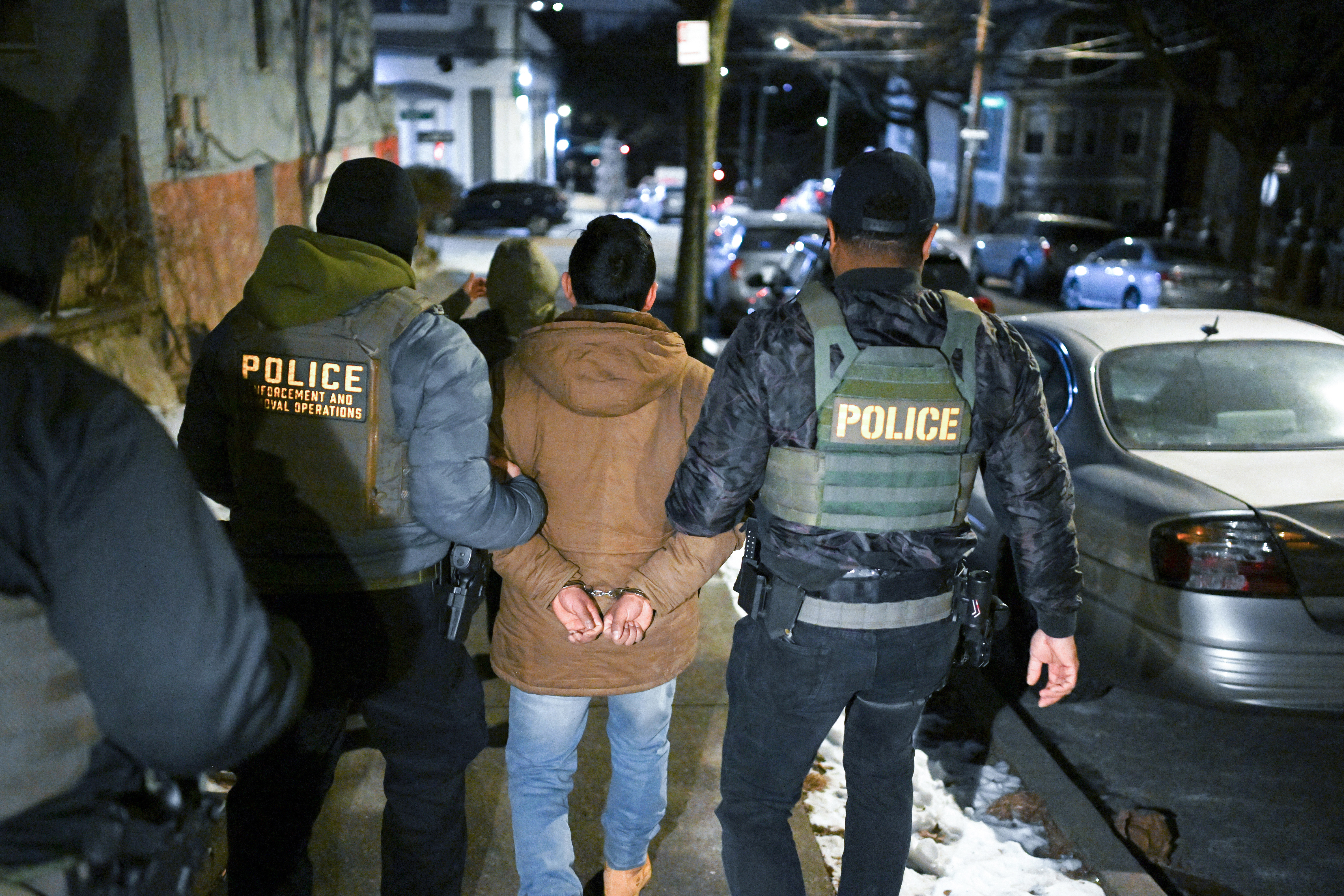 If Farage starts deporting ‘illegals’, ‘legals’ better watch out