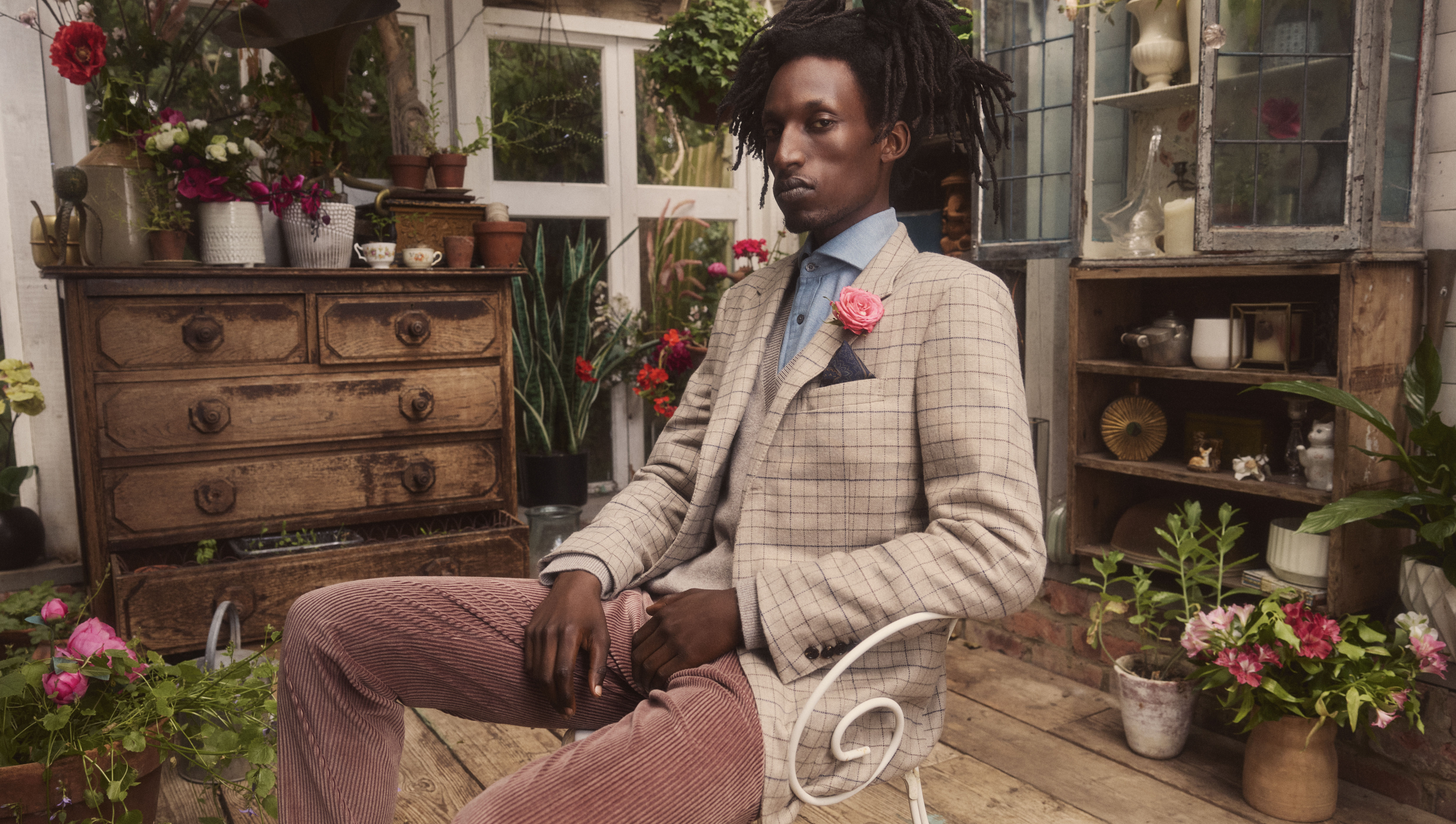 Hort couture: tailoring with floral flourishes for men