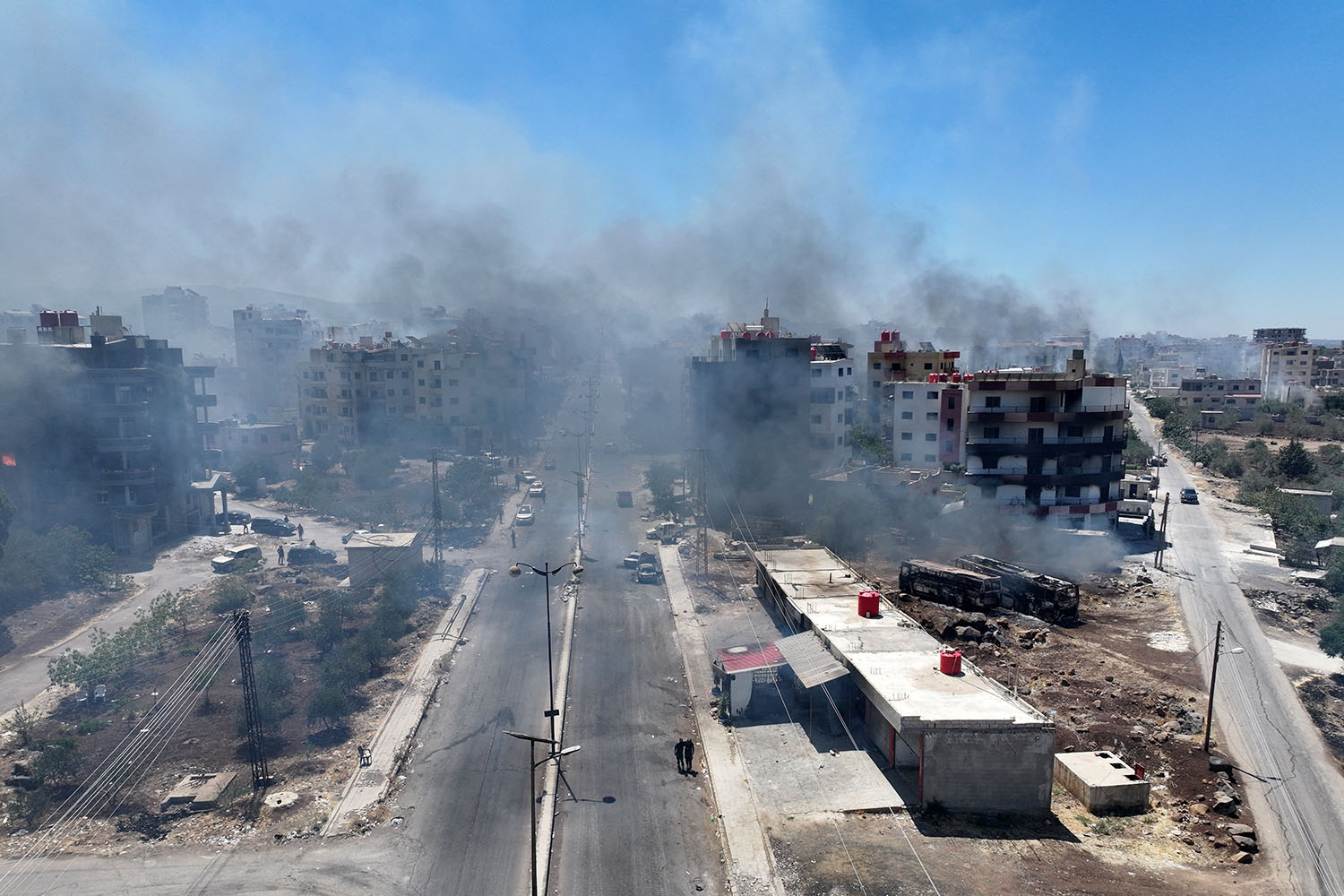 Hundreds killed in violence sweeping southern Syria