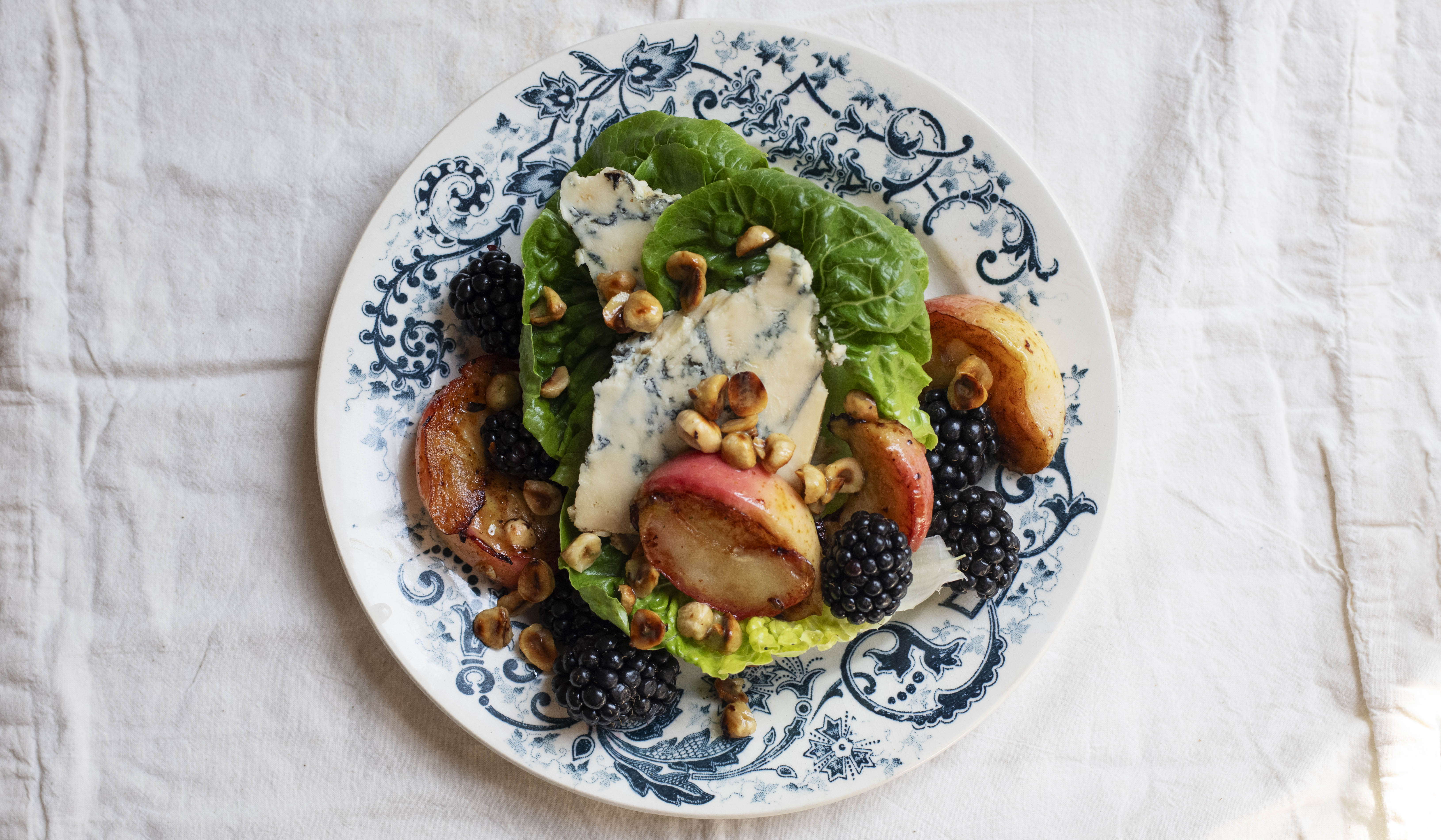 Midweek treat: Apples, Stichelton and berries
