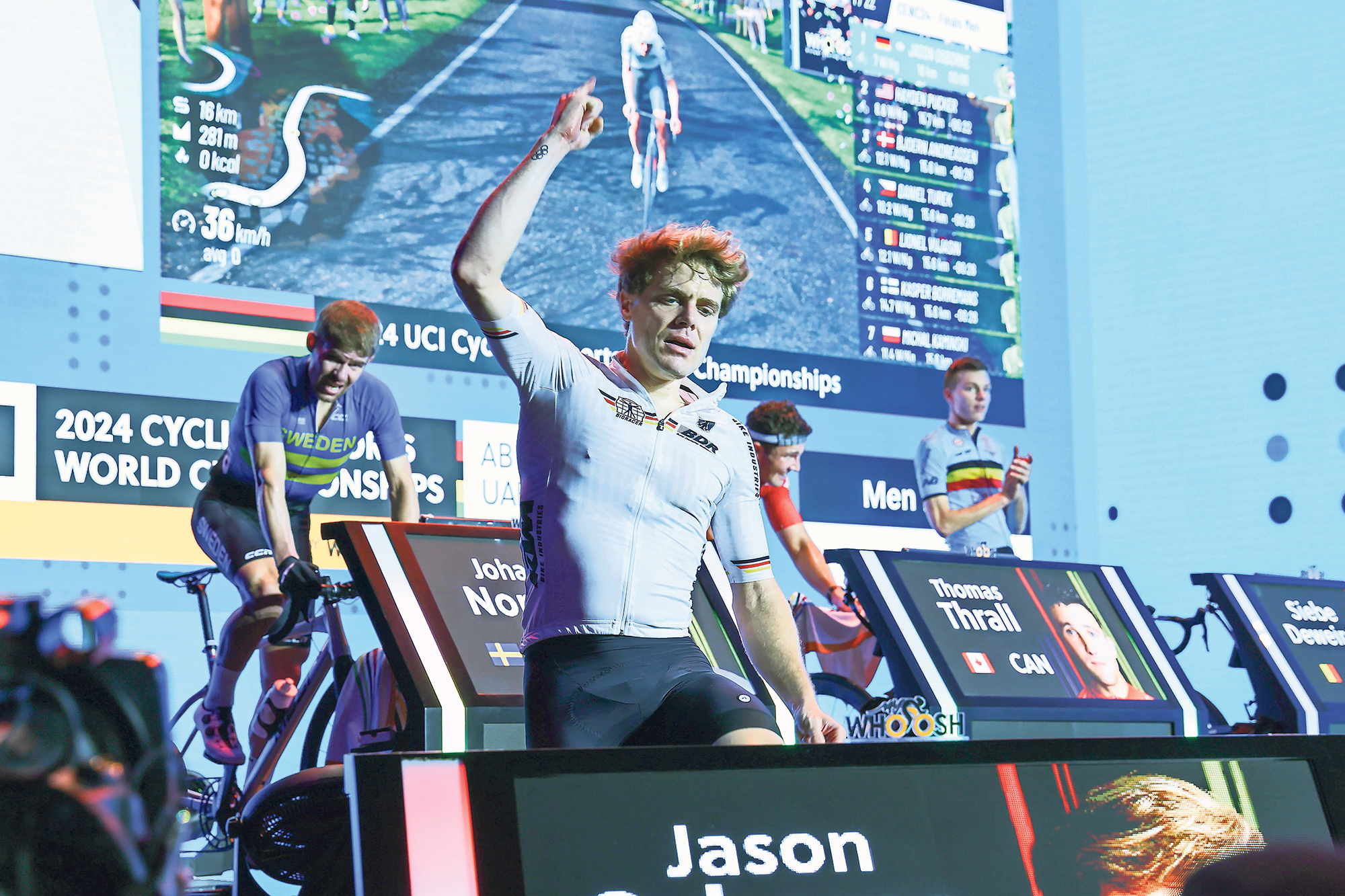 The cyclist who can earn six figures without leaving his room