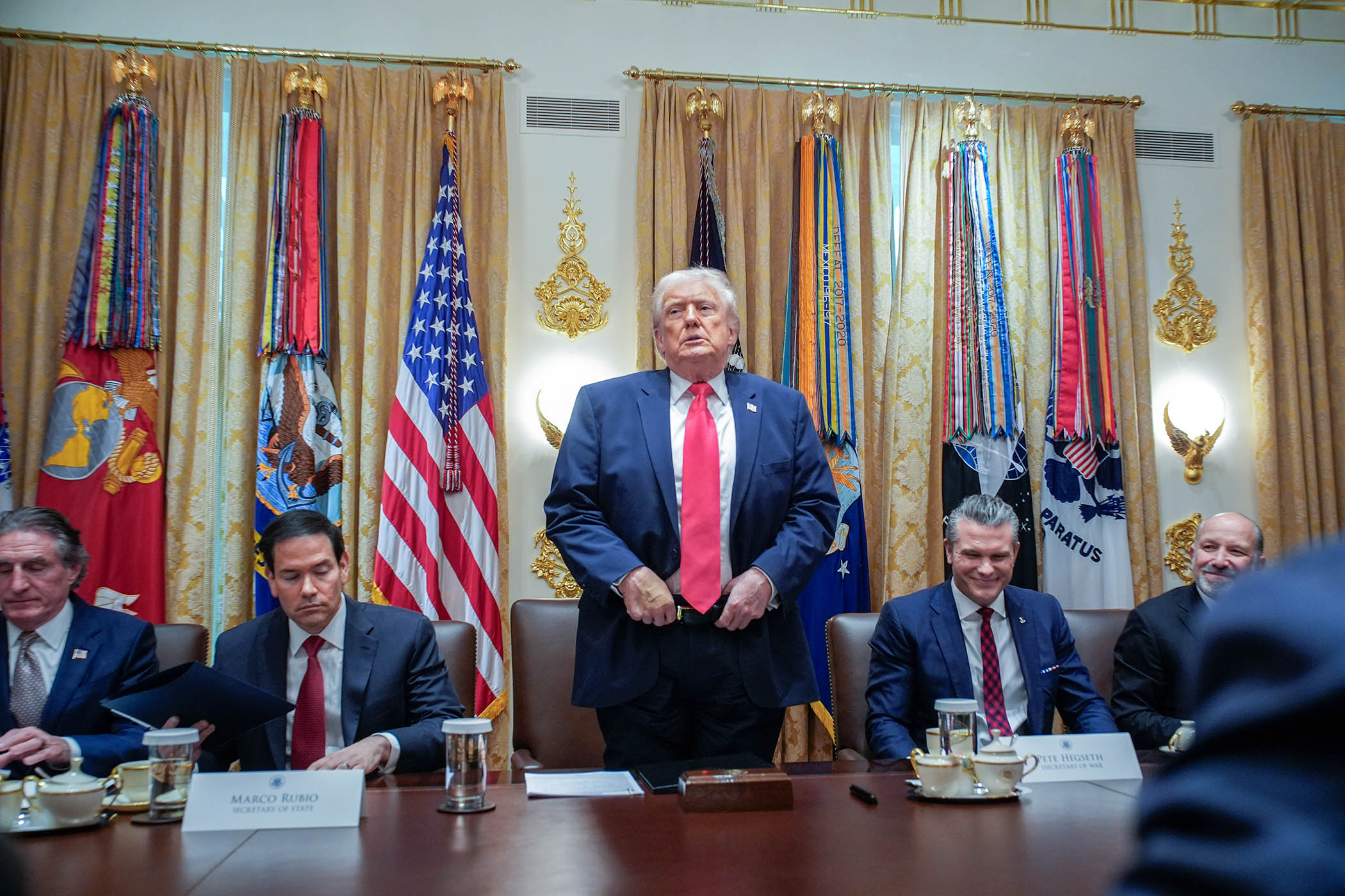 Trump crowns himself world king… but kindly lets Russia and China rule their fiefdoms