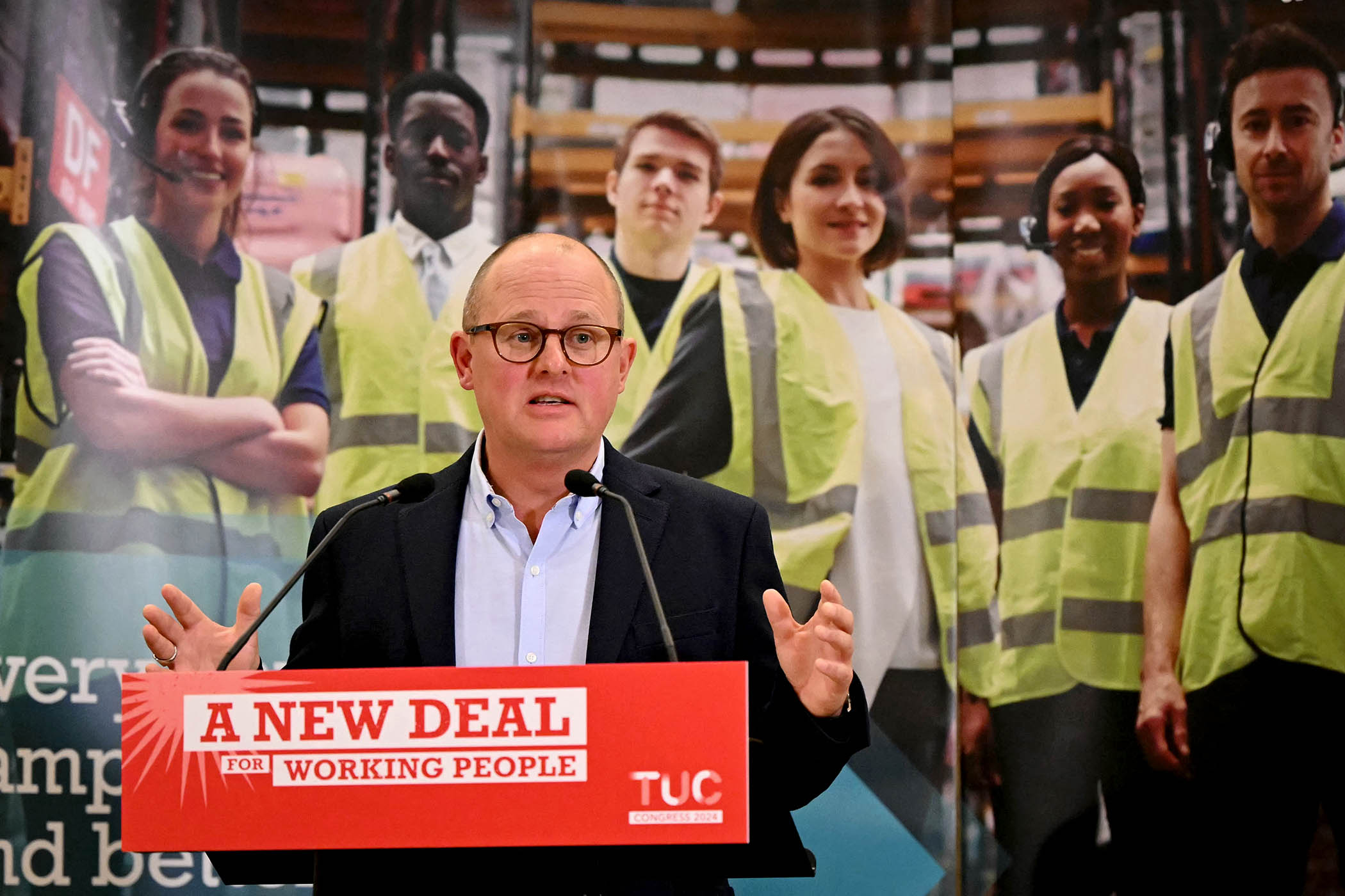 Rejoin customs union to help fix ‘botched’ Brexit, says TUC boss
