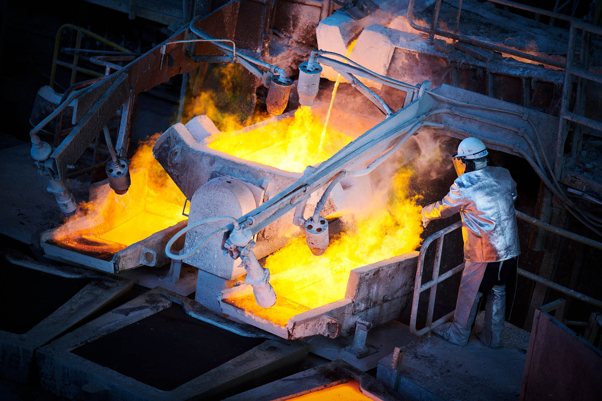 Copper boom powers talks on Glencore-Rio Tinto deal