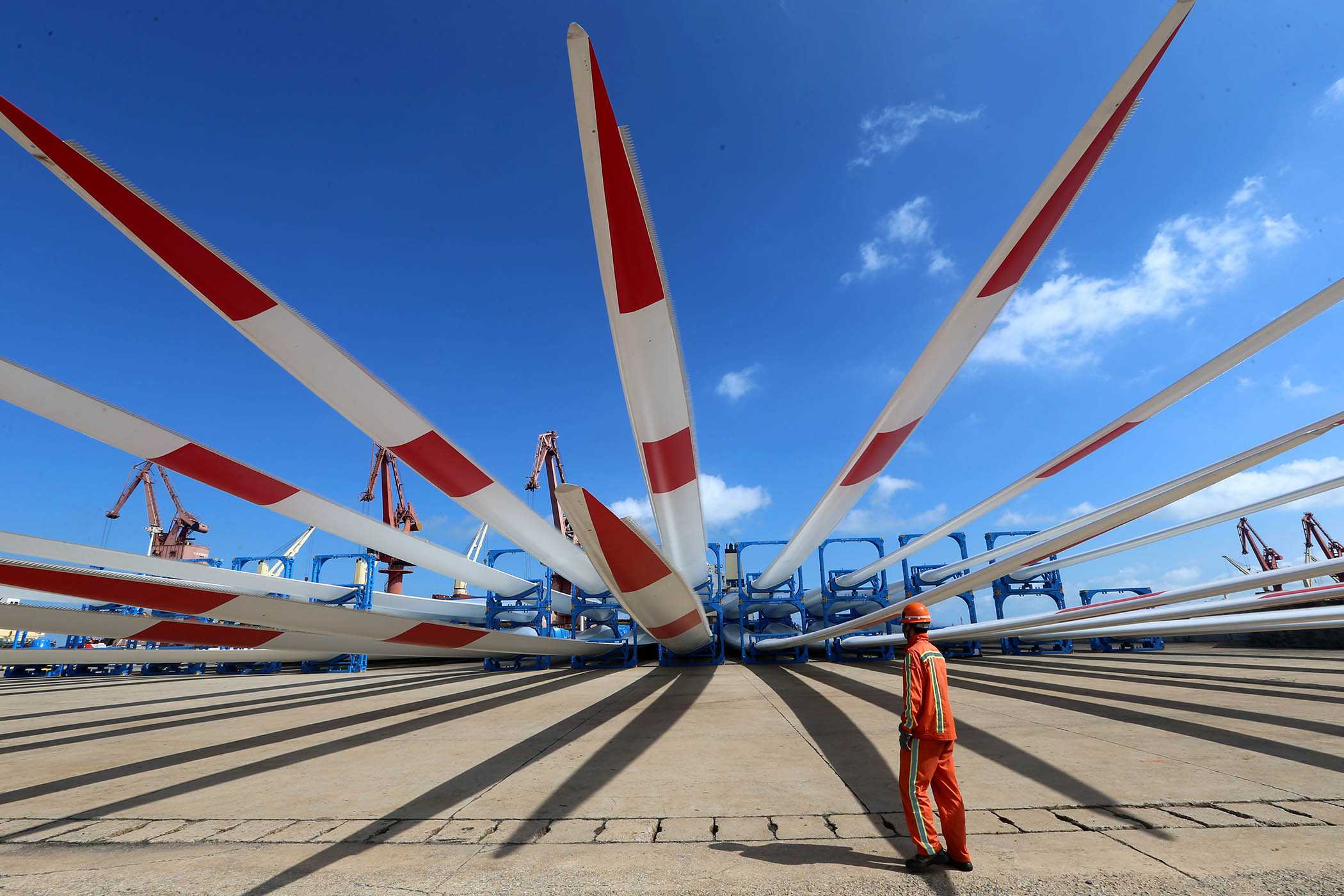 Britain should embrace Chinese renewable energy tech