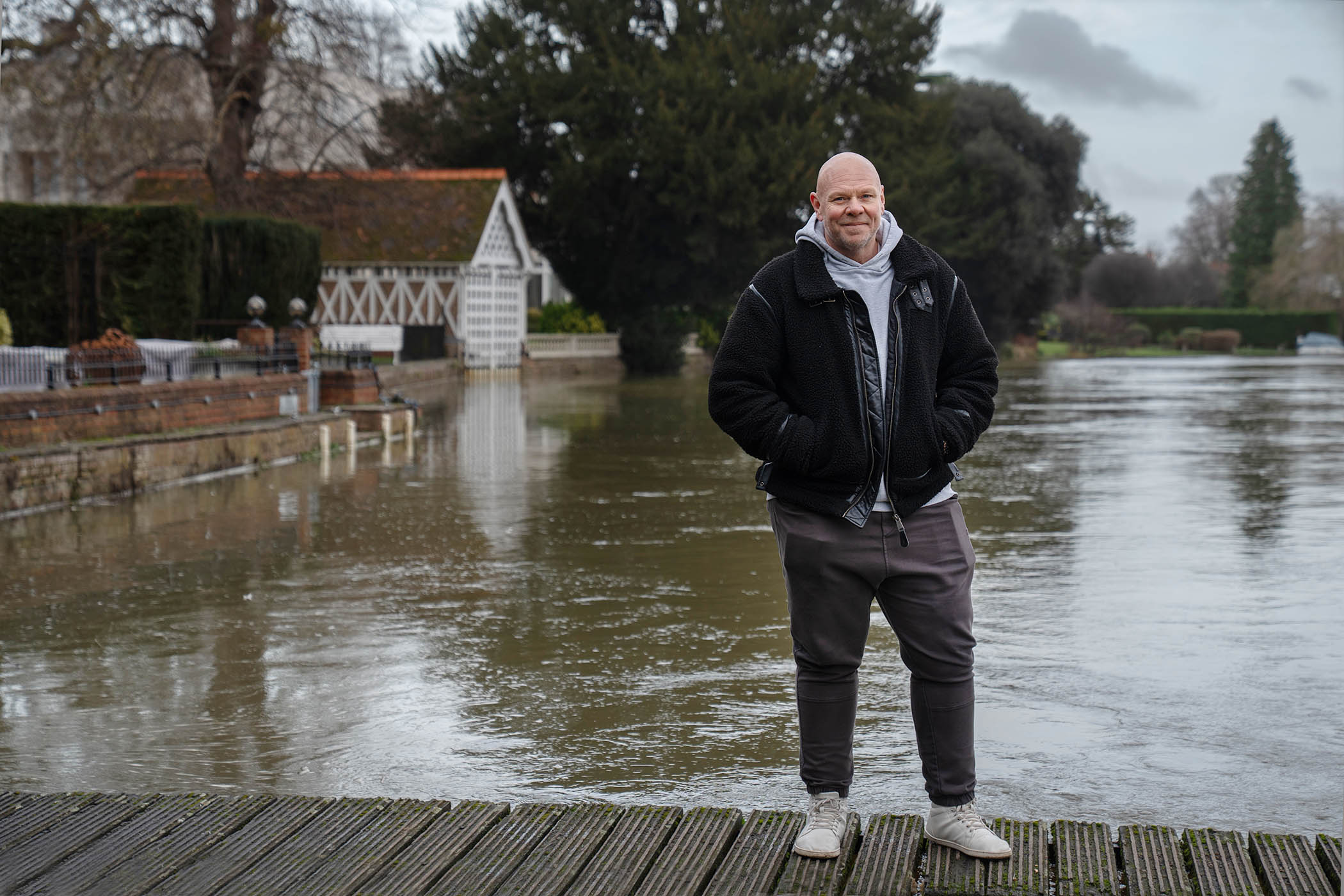 Tom Kerridge is fighting for your pint