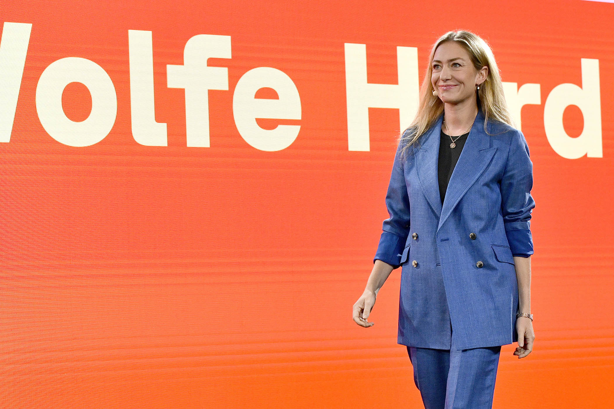 Bumble dating app starts giving the first word back to women