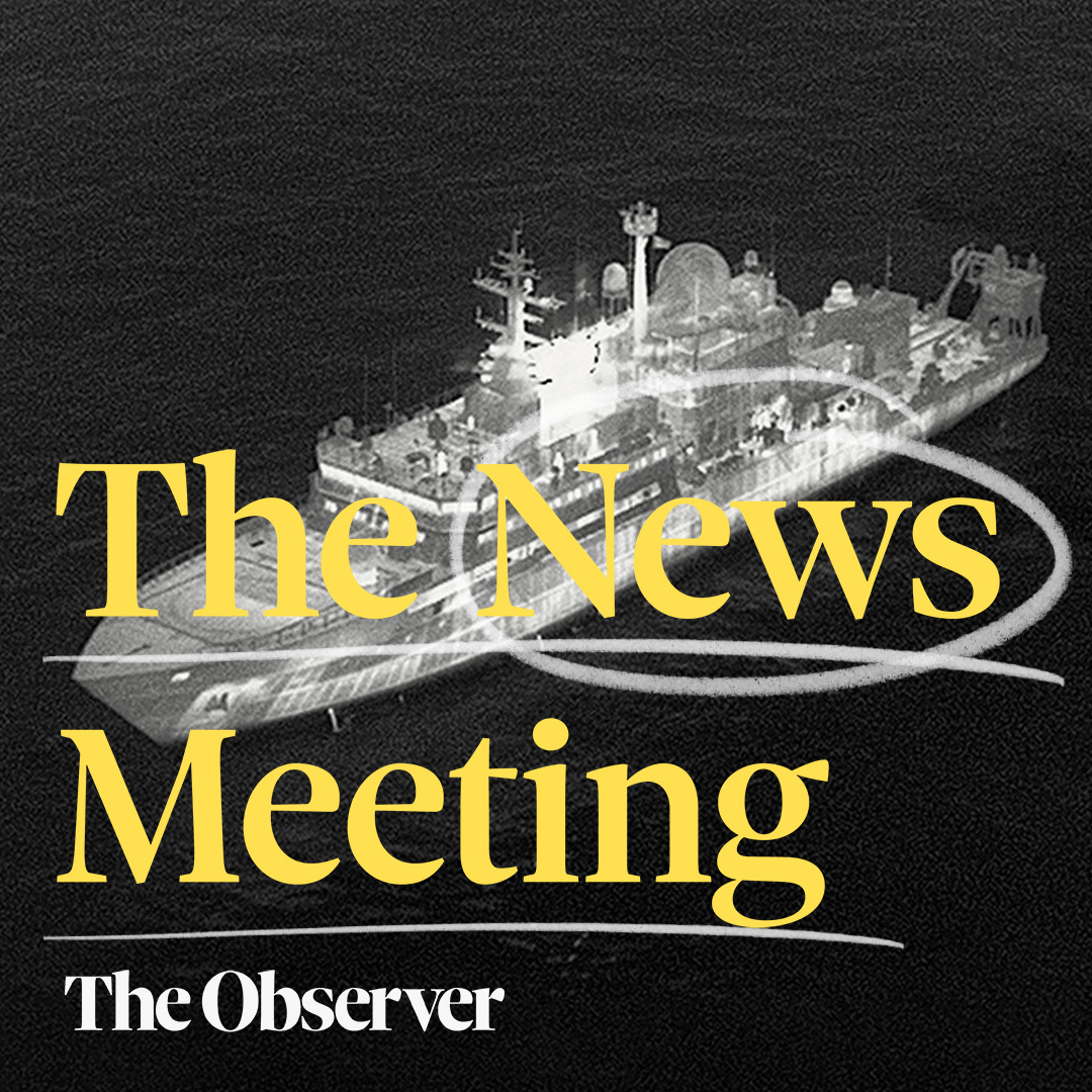 Russian spy ship near the UK