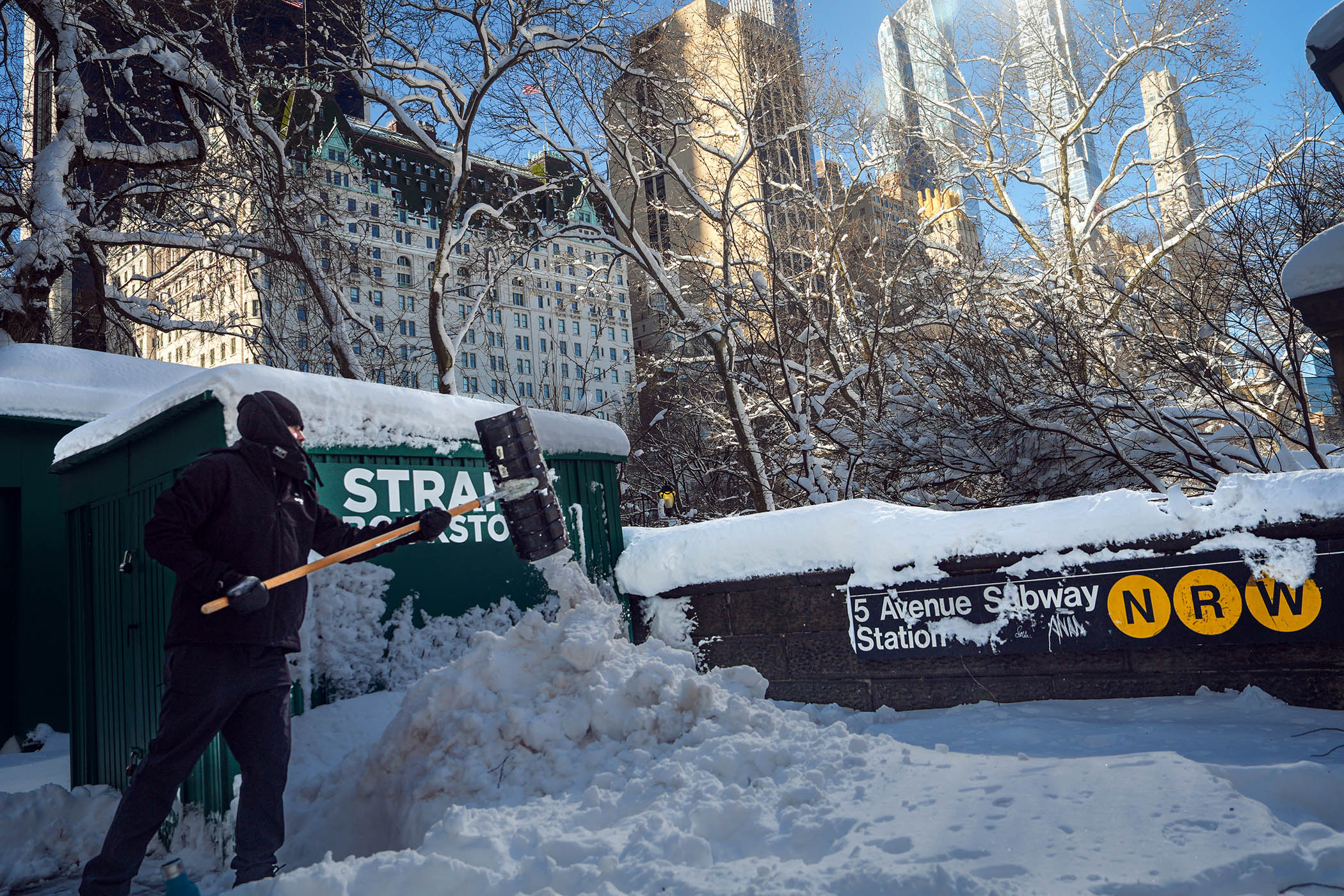 As blizzards hit NYC, forget the doom – try snowscrolling
