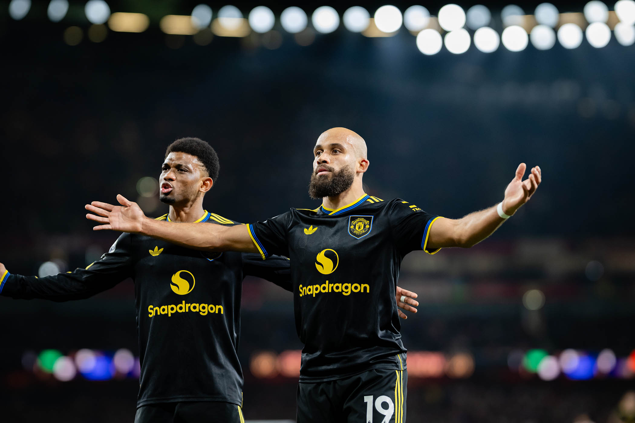 Manchester United reinvigorated by fresh approach as Arsenal flounder